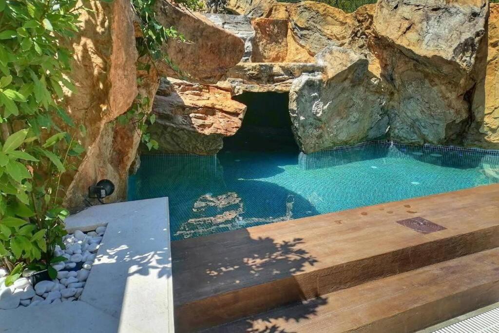 Modern Top Floor Sea View 3Br With Pools, Spa & Fitness Bečići Exterior photo