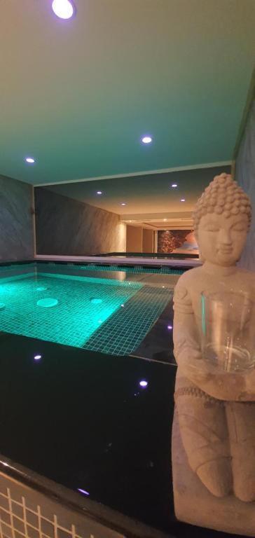 Modern Top Floor Sea View 3Br With Pools, Spa & Fitness Bečići Exterior photo