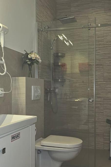 Modern Top Floor Sea View 3Br With Pools, Spa & Fitness Bečići Exterior photo