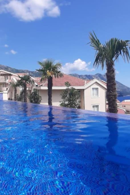 Modern Top Floor Sea View 3Br With Pools, Spa & Fitness Bečići Exterior photo